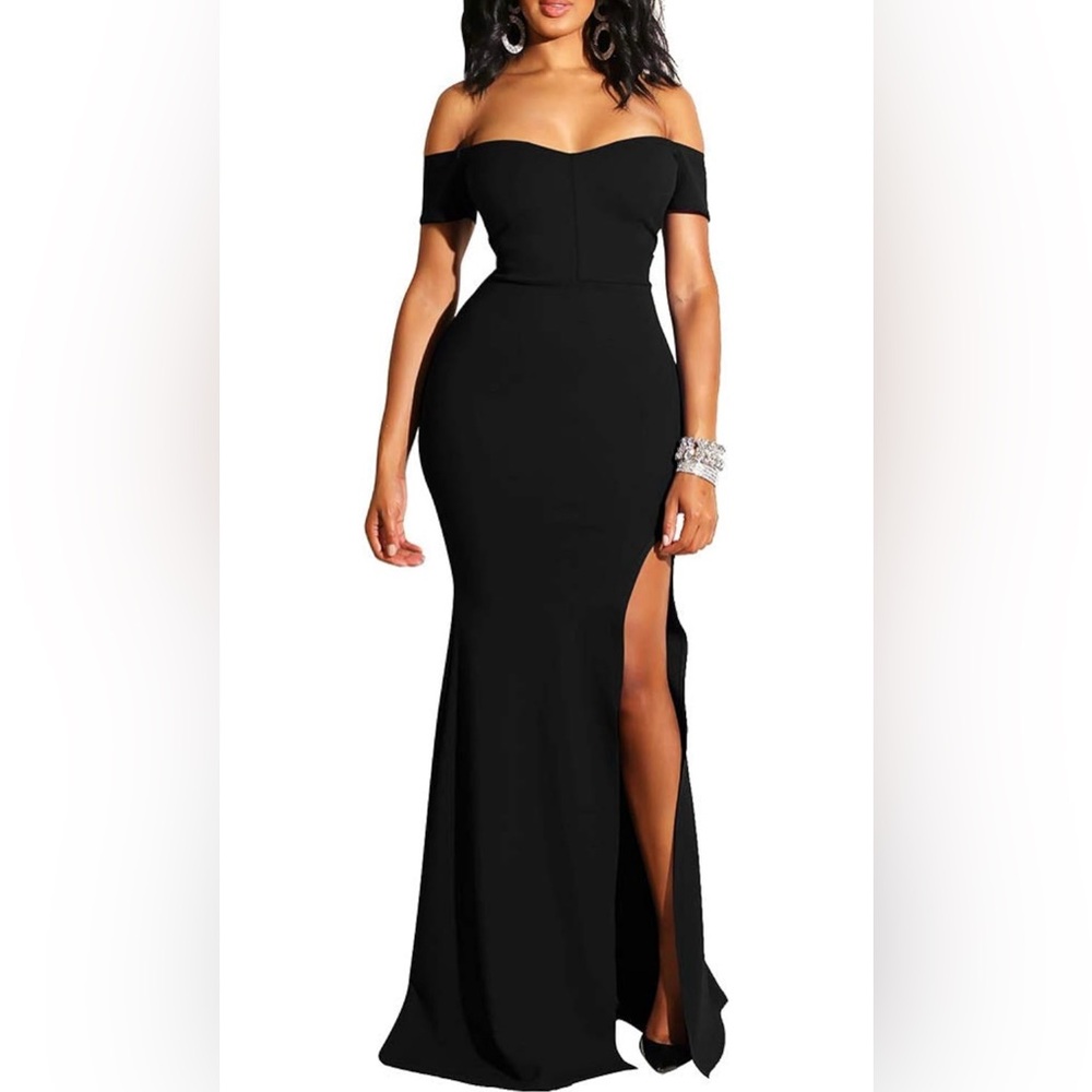 Black, mermaid off the shoulder gown
